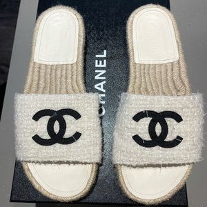 Chanel Espadrilles/ Mules in Ivory and Black